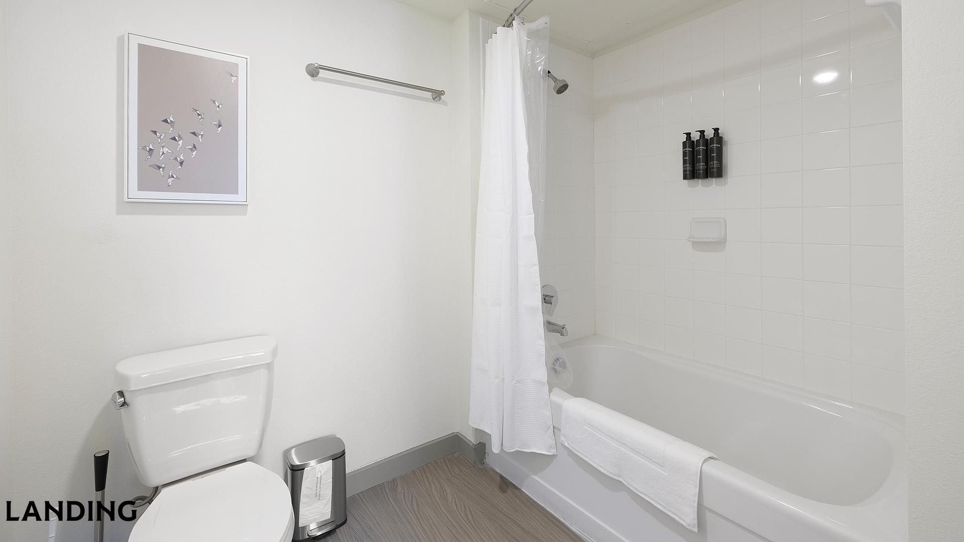 Building Photo - 101 S Center St