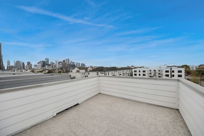 Building Photo - 1721 Eado Point Ln