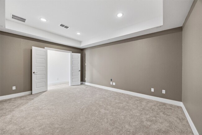 Building Photo - 32018 Crested Knl Ct
