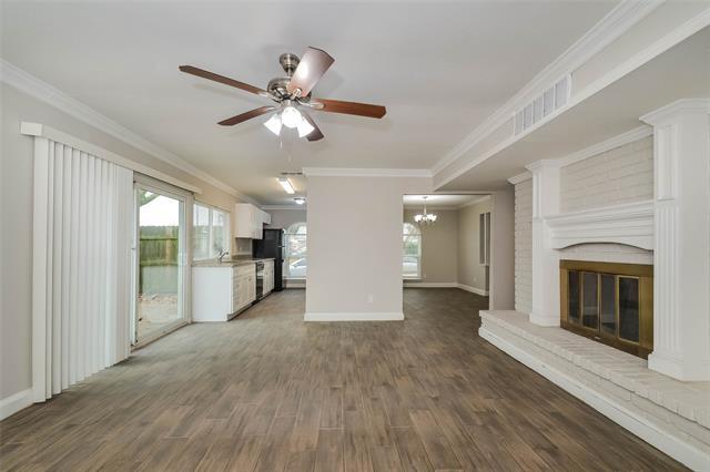 Building Photo - 9017 Willowbrook Dr