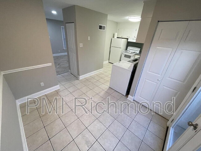 Building Photo - 4611 Coldstream Dr