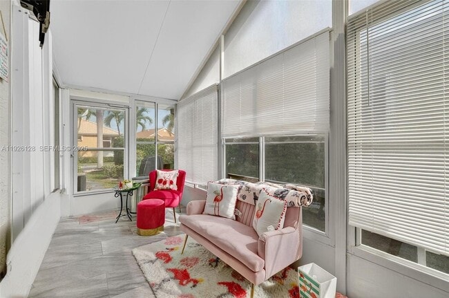 Building Photo - 210 NW Zanzibar Pl