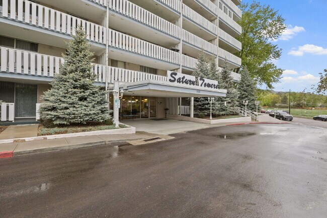 Building Photo - Live Above It All at the Satellite Condo!