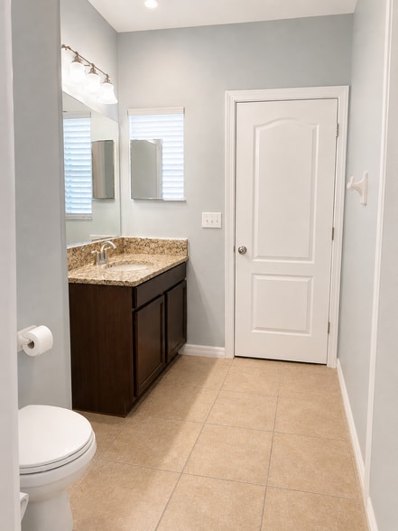 Building Photo - 11613 Brighton Knoll Loop