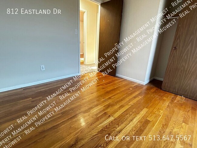 Building Photo - 812 Eastland Dr