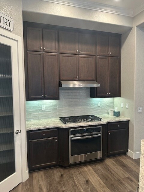 Building Photo - Gorgeous 3 Bedroom 2 Bathroom Manteca Home