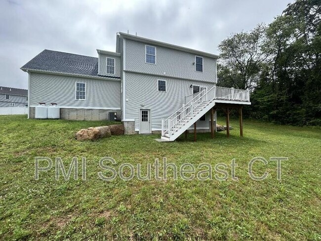 Building Photo - 23 Quakertown Mdws