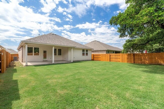 Building Photo - 4512 Arques Ave