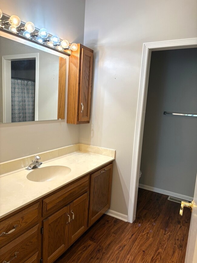 Building Photo - 23025 Bussey Dr