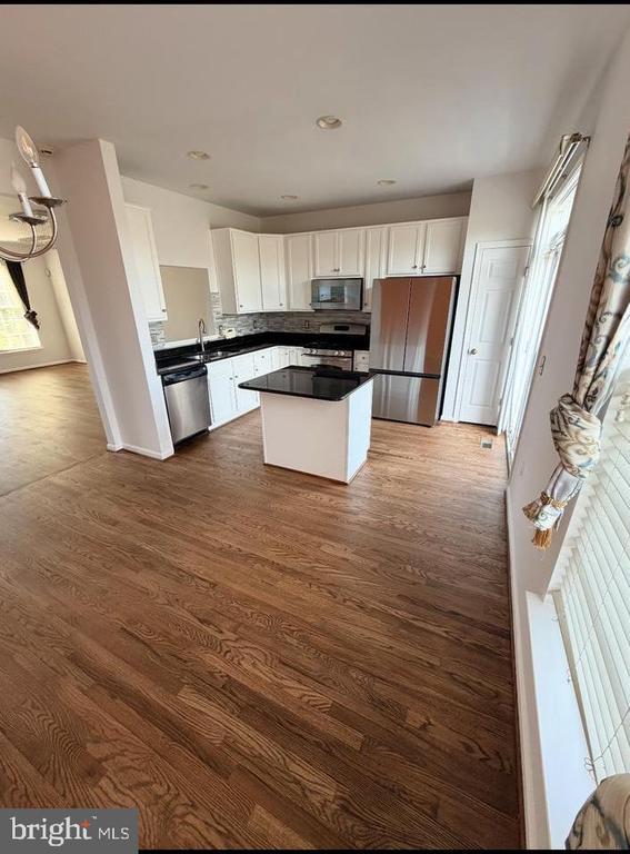 Building Photo - 15335 Elizabeth Burbage Loop