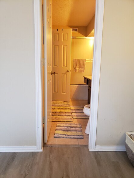 Building Photo - 5565 Preston Oaks Rd
