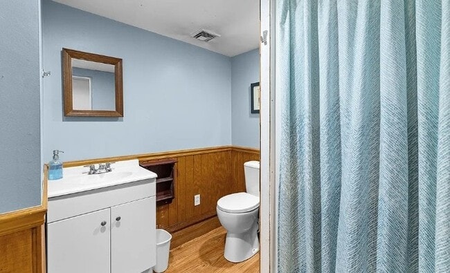 Building Photo - 141 Commonwealth Ave