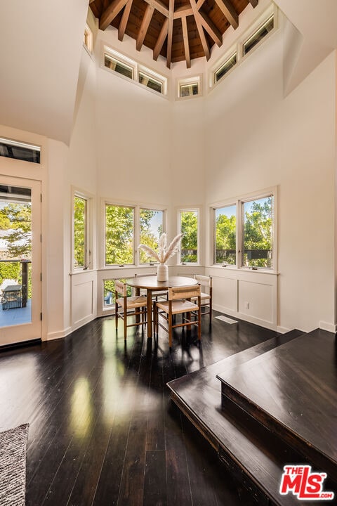 Building Photo - 851 Glenmont Ave