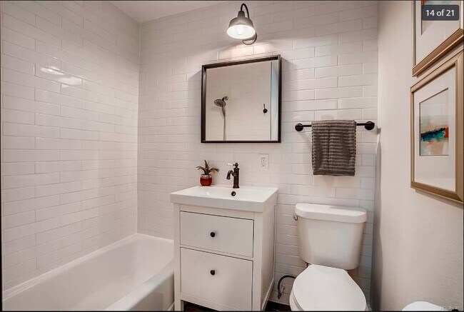 Building Photo - 13841 Braun Dr