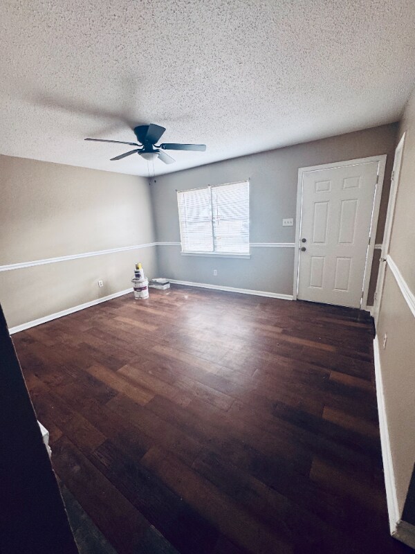 Building Photo - 1530 Bennington Cove