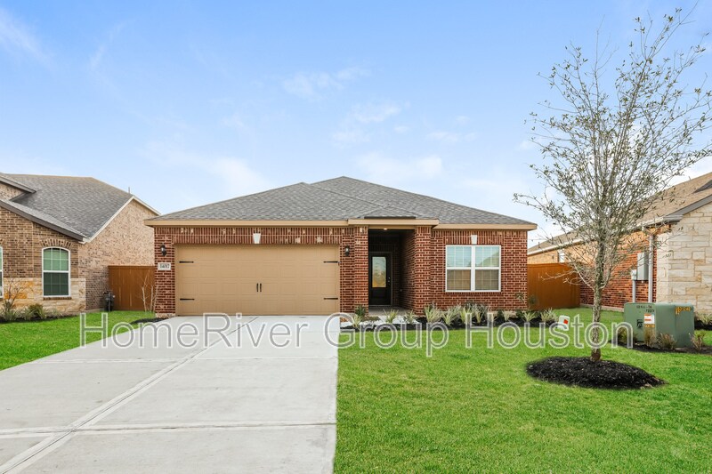 Primary Photo - 14017 Freeboard Dr