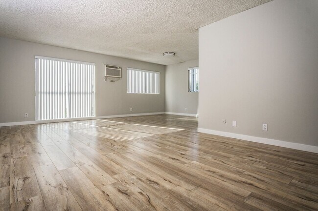 Interior Photo - fai213