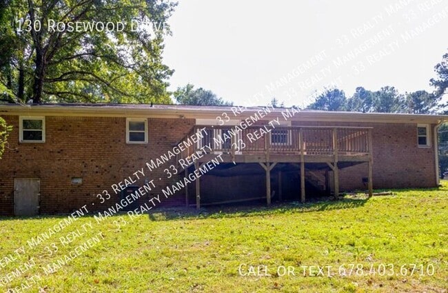 Building Photo - 130 Rosewood Dr