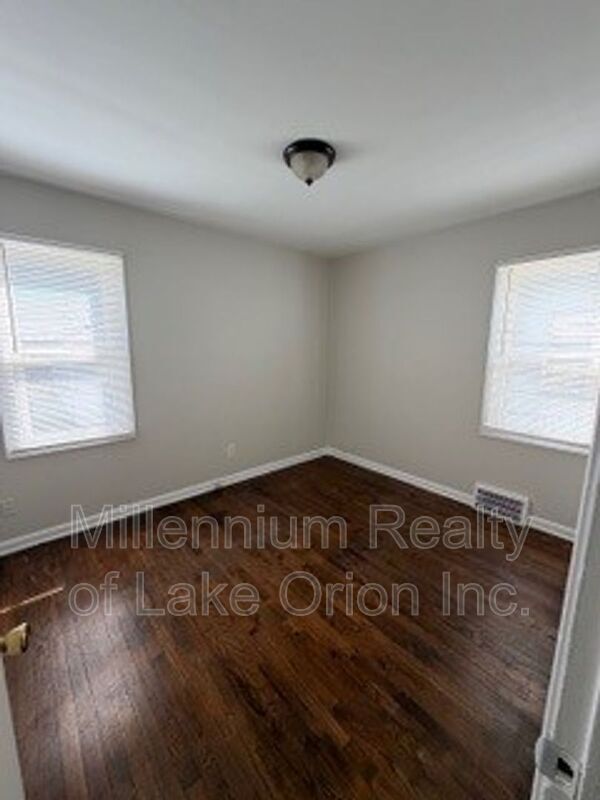 Building Photo - 17798 Eddon St