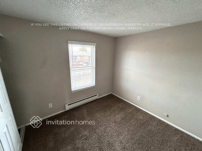 Building Photo - 4946 E 109th Ct