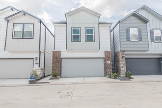 Building Photo - 4109 Fig Grv St