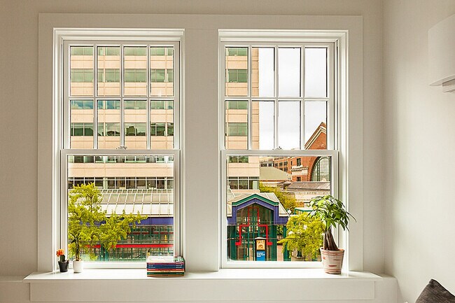 Building Photo - Publix