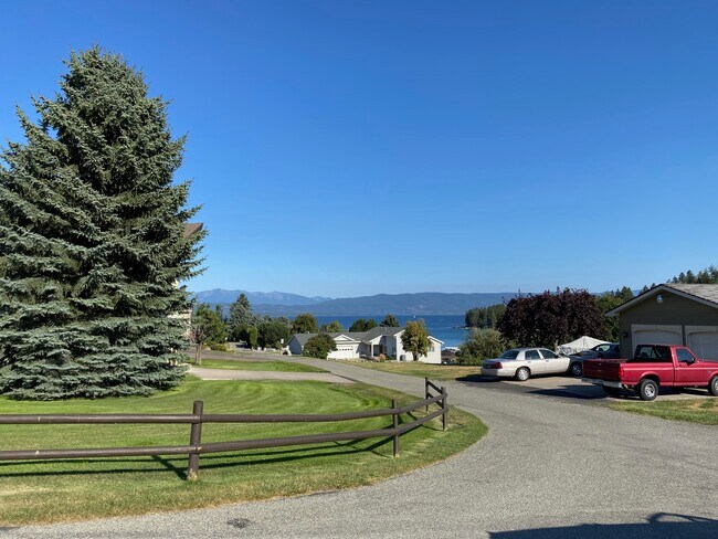 Building Photo - 128 Sunset Ridge