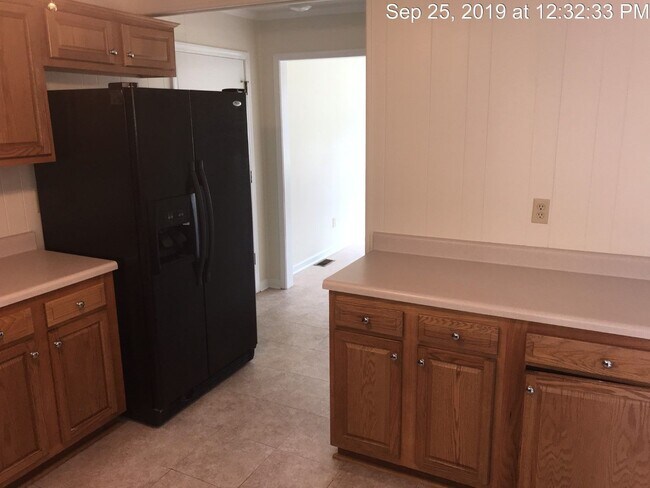 Building Photo - 7035 Darnell St