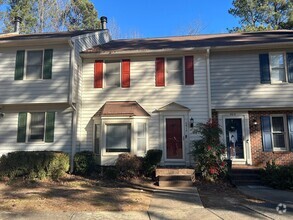 Building Photo - *Move In Special* 2 Bed | 2.5 Bath Townhom...