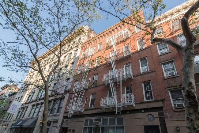 Building Photo - 220 Sullivan St