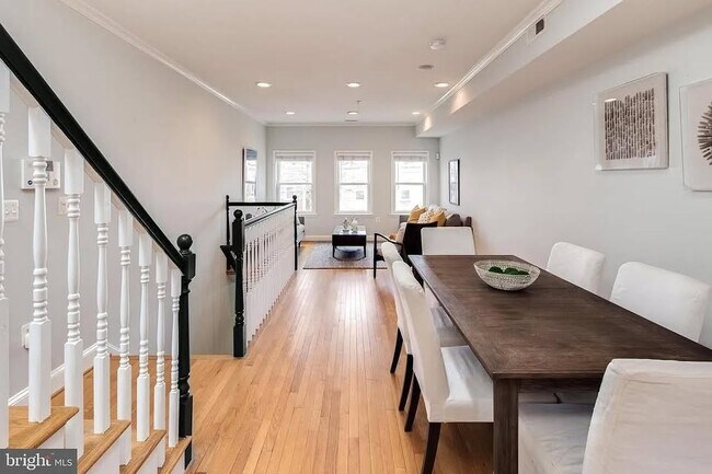 Building Photo - 1612 5th St NW