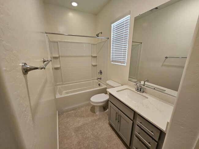 Building Photo - 4061 E Pony Ln