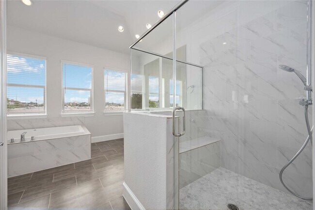 Building Photo - 10919 Grove Tree Ln