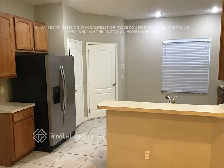 Building Photo - 1846 Atlantic Dr