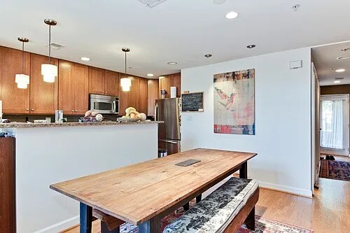 Building Photo - 602 Kentucky Ave SE