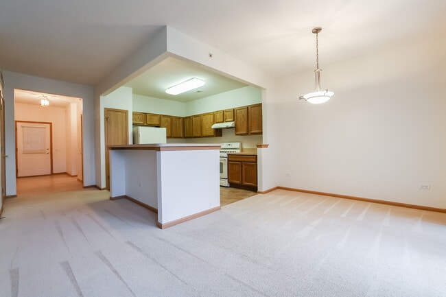 Building Photo - 13386 Red Alder Ave