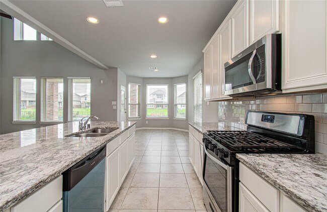 Building Photo - 24331 Kee Cresta Ct