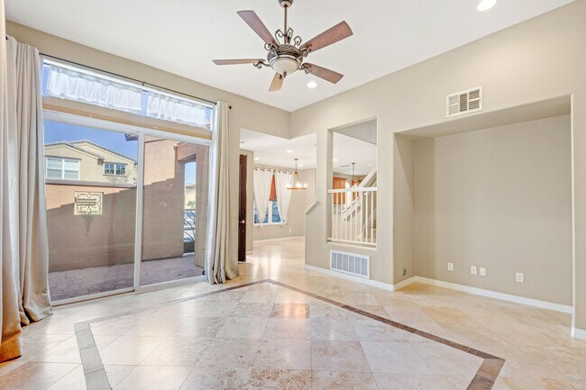 Building Photo - 52178 Rosewood Ln