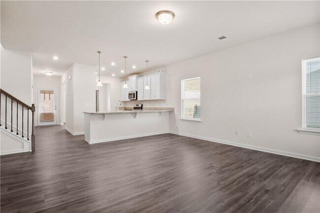 Building Photo - 127 Marion Dr