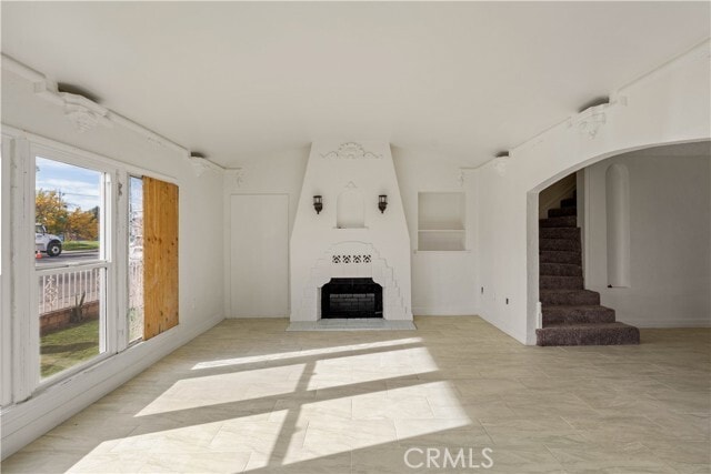 Building Photo - 272 W 9th St