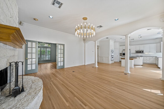 Building Photo - 5305 Cuesta Verde