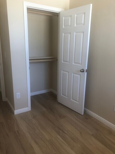 office closet - 454 E 850 S