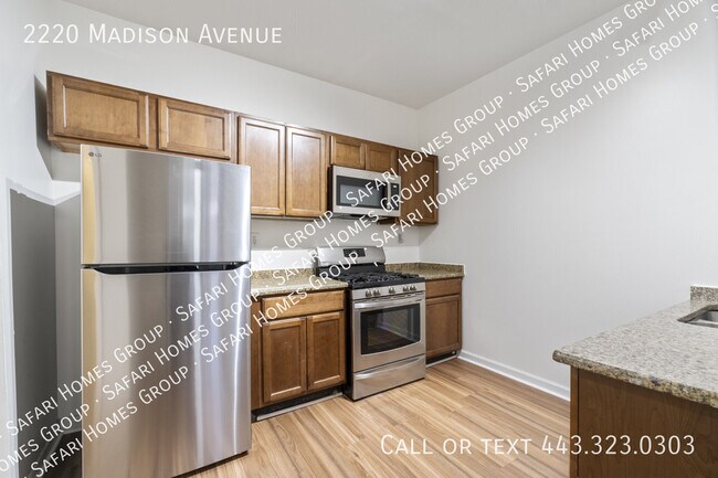 Building Photo - 2220 Madison Ave