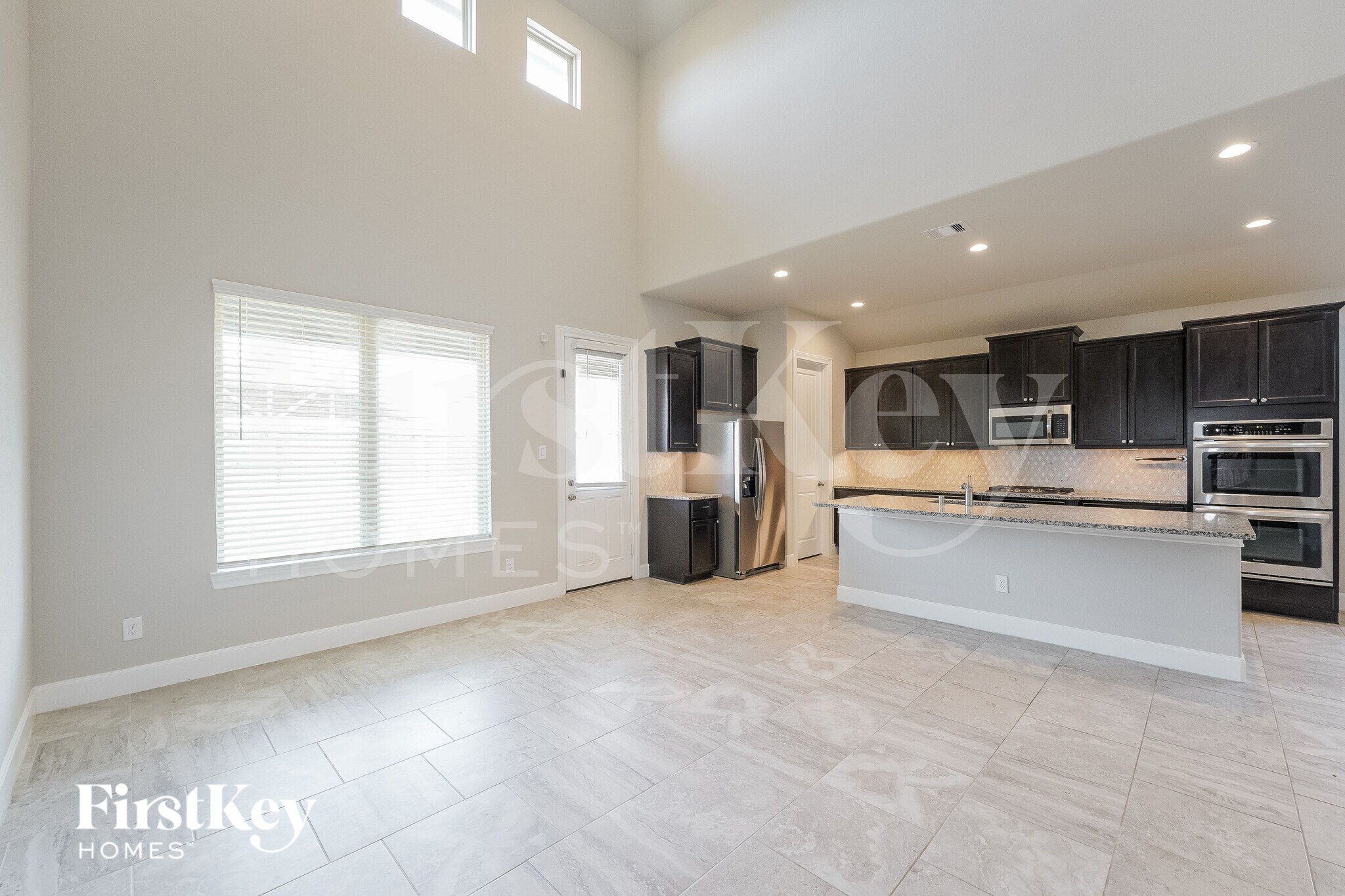 Building Photo - 1126 Orange Dawn Dr