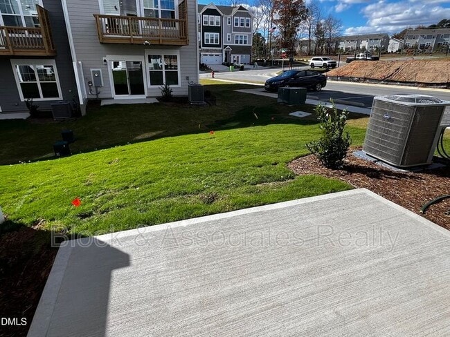 Building Photo - 2819 Carbondale Ct