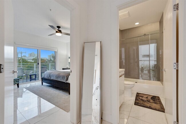 Building Photo - 1371 N Ocean Blvd