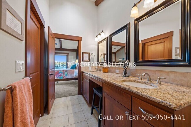 Building Photo - 4839 Rd 6.5 NE