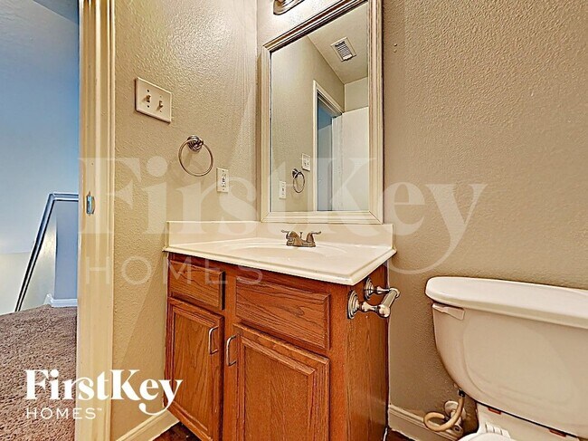 Building Photo - 1438 Rocky Glen Ln