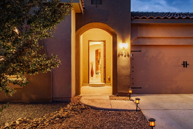 Building Photo - 6936 Dusty Dr NE