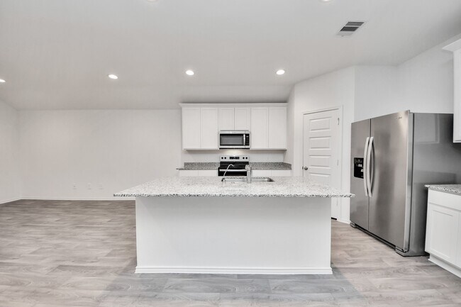 Building Photo - 2227 Laurel Bloom Ln